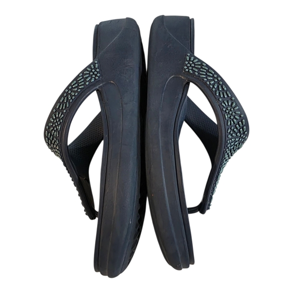 Crocs Monterey Diamante Wedge Flip Sandal Women's Size 10 Navy Blue - Picture 3 of 9